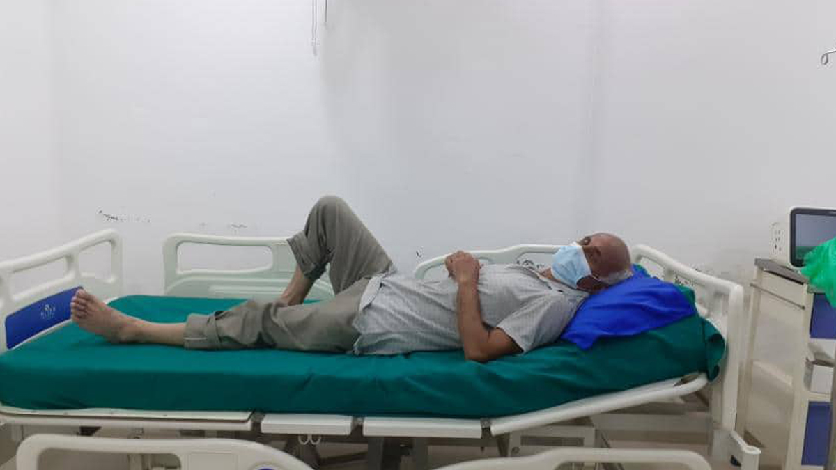 डा. गोविन्द केसीको स्वास्थ्य अवस्था कमजोर बनेपछि सेती प्रादेशिक अस्पातलको वार्डमा सारियो