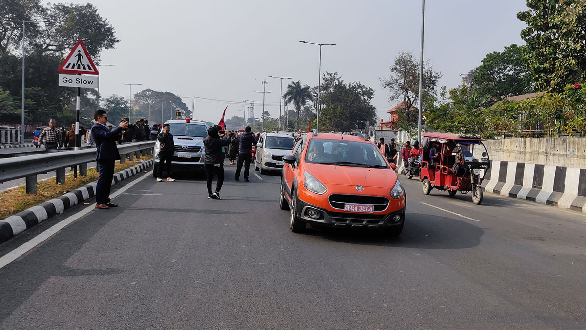 निर्माण सम्पन्न भएको डेढ वर्षपछि पूर्वीनाकामा ६ लेनको ‘मितेरी पुल’ सञ्चालन