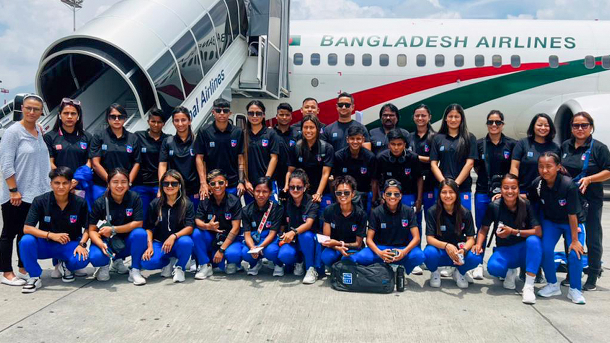 नेपाली महिला फुटबल टोली बंगलादेश प्रस्थान