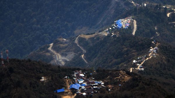 ताप्लेजुङमा अलपत्र ३९ तीर्थयात्रीको उद्धार