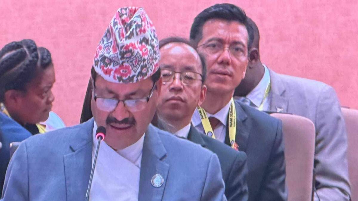 नेपाल कुनै पनि सैन्य गठबन्धनमा सामेल हुँदैन : परराष्ट्र मन्त्री