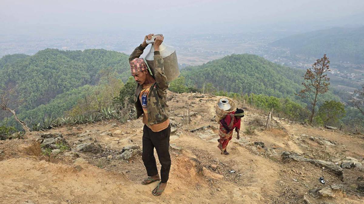 खानेपानीको समस्या झेल्दै दाङका घोरदौराबासी