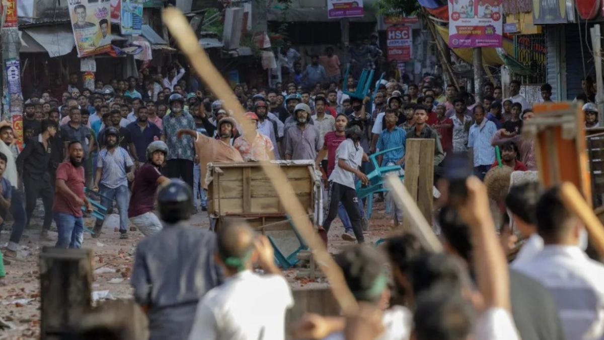 बङ्गलादेशबाट छ हजार ७ सय भारतीय विद्यार्थी फिर्ता