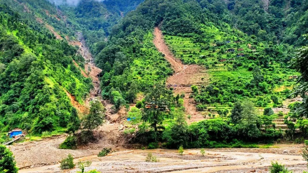 बाढी, पहिरो लगायतका विपद्‍मा परी हालसम्म १९० जनाको मृत्यु