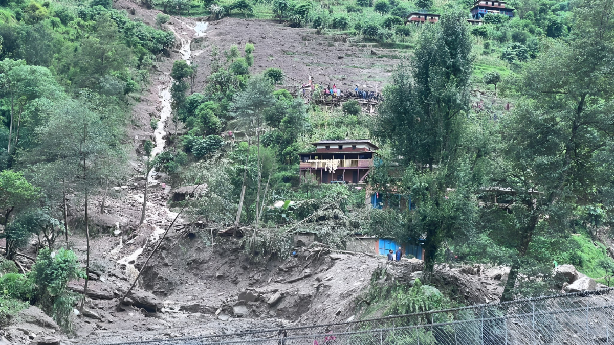 बागलुङको बडिगाडमा पहिरोमा बेपत्ता चारमध्ये एक जनाको शव भेटियो