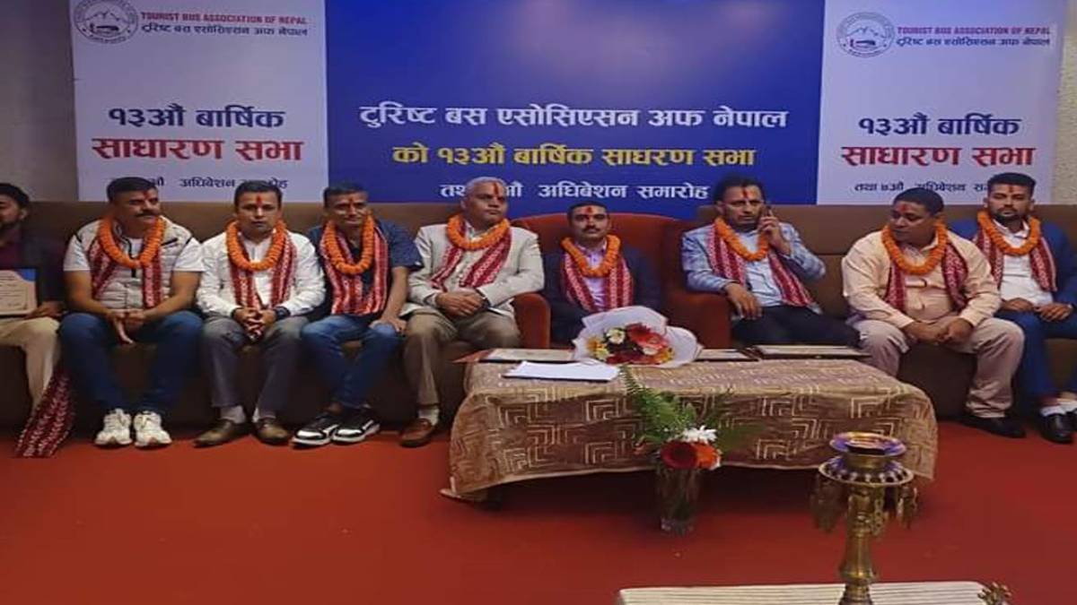 टुरिष्ट बस एशोसिएसन अफ नेपालको अध्यक्षमा न्यौपाने