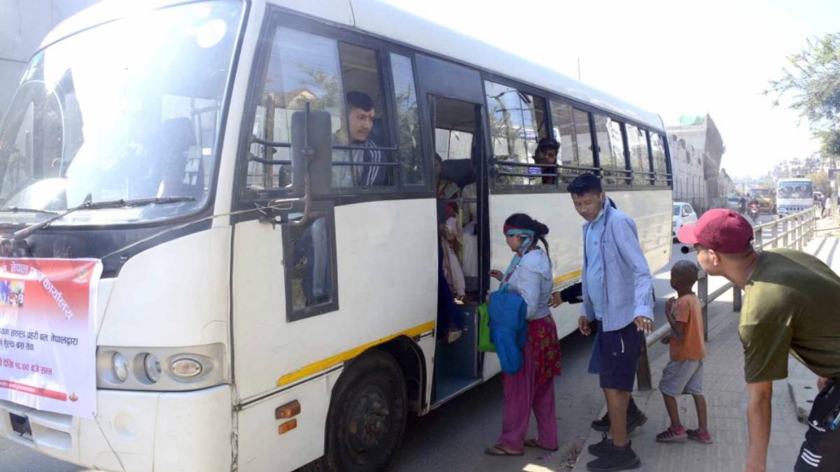 नेपाल प्रहरी र सशस्त्रको काठमाडौं उपत्यकामा निःशुल्क बस सेवा, यस्तो छ रुट