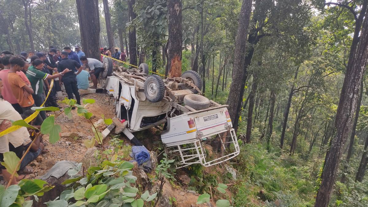 कावासोतीमा जिप दुर्घटना हुँदा दुई जनाको मृत्यु, २८ घाइते