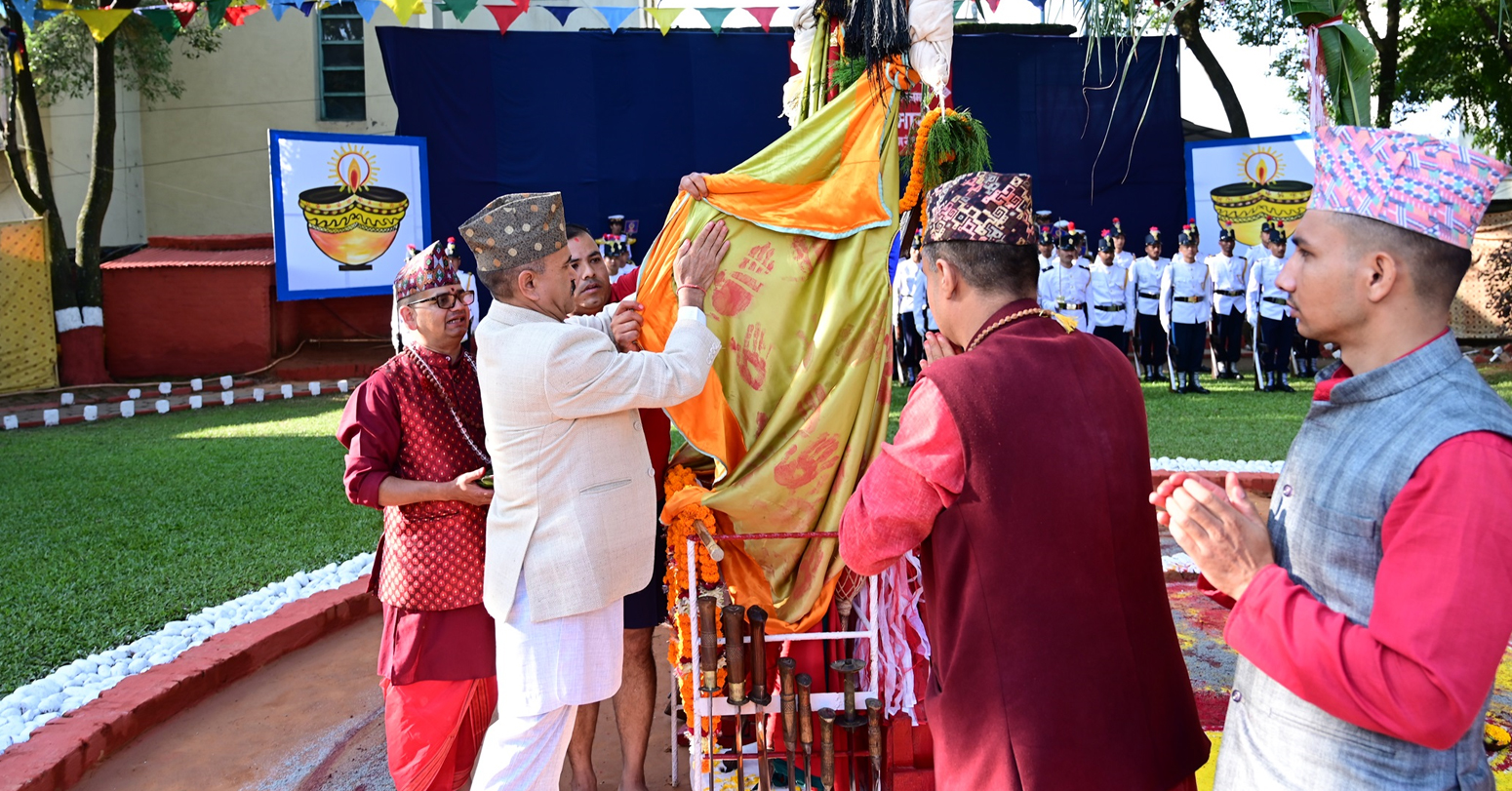 प्रहरी महानिरीक्षकद्वारा मौलो पूजा