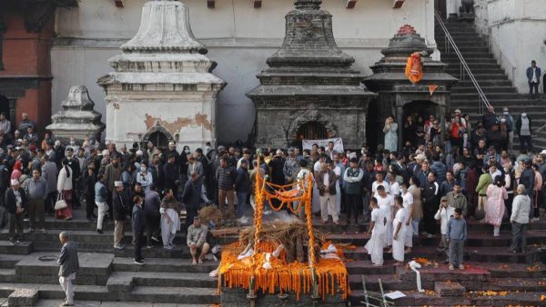 पूर्वसभामुख ढुंगानाको पशुपति आर्यघाटमा अन्त्येष्टि