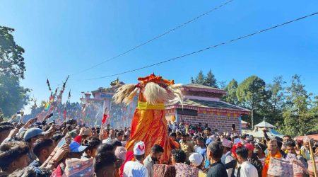 देउवा दम्पती उग्रतारा मेलामा