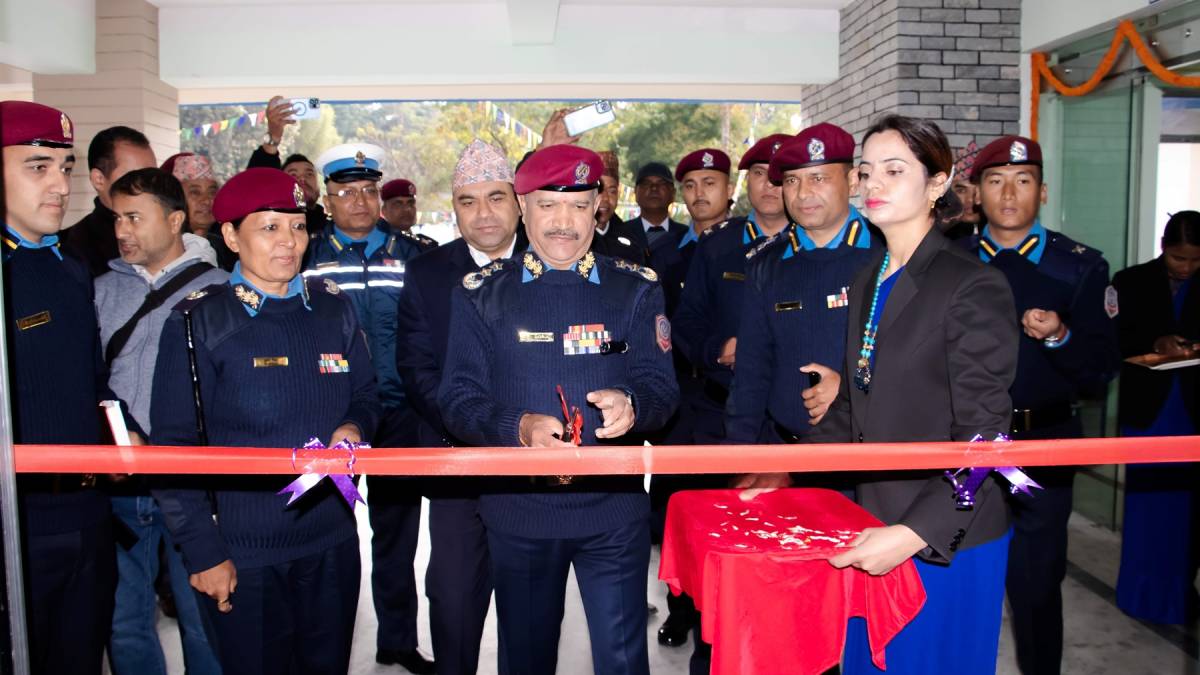 प्रहरी महानिरीक्षकद्धारा वडा प्रहरी कार्यालय वैदामको नवनिर्मित भवन उद्‍घाटन