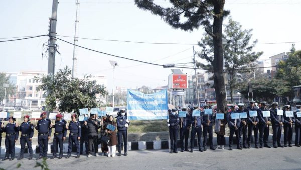 भ्रष्टाचारविरुद्ध ऐक्यबद्धता जाहेर गर्दै माइतीघरमा प्रदर्शन