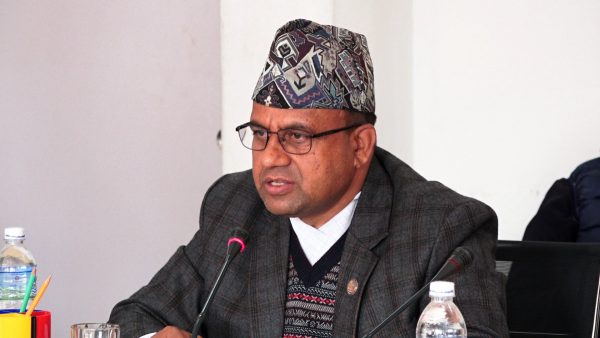 नेपाल एयरलाइन्सको सुधार नगरी विश्राम लिँदैनौँ : मन्त्री पाण्डे