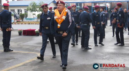 एसएसपी श्यामकृष्ण अधिकारीले सम्हाले ललितपुर प्रहरी प्रमुखको जिम्मेवारी